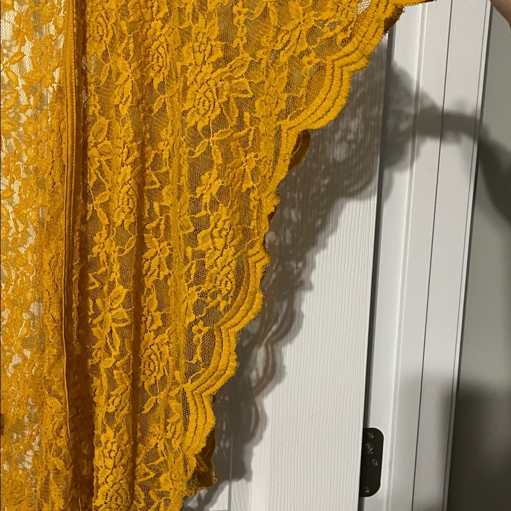 Mustard Lace Cardigan - Picture 4 of 4